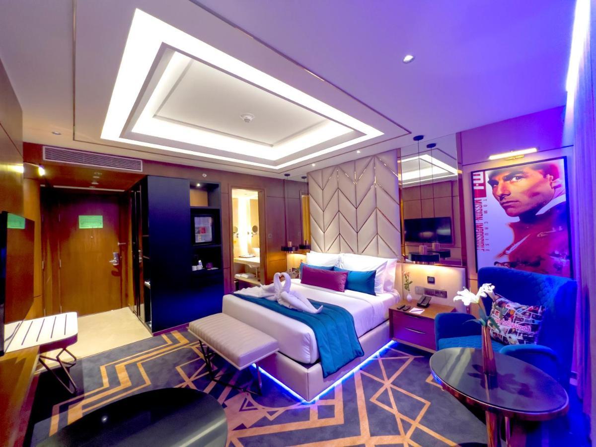 Planet Hollywood Thane Esterno foto